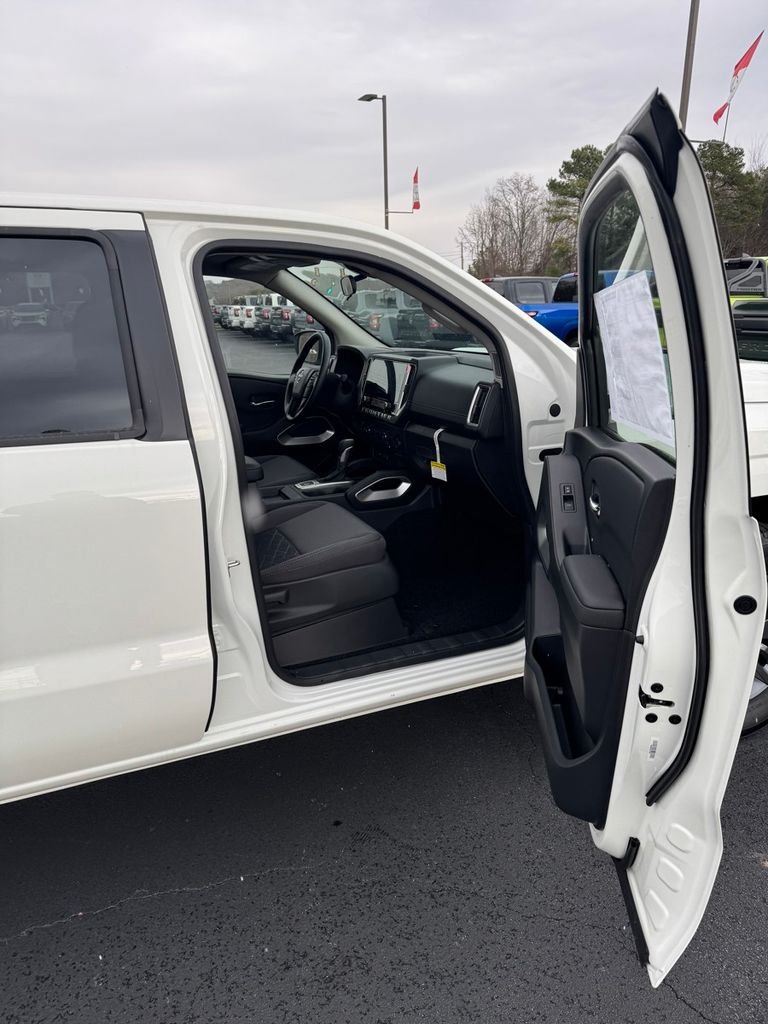 2026 Nissan Frontier SV - Photo 19