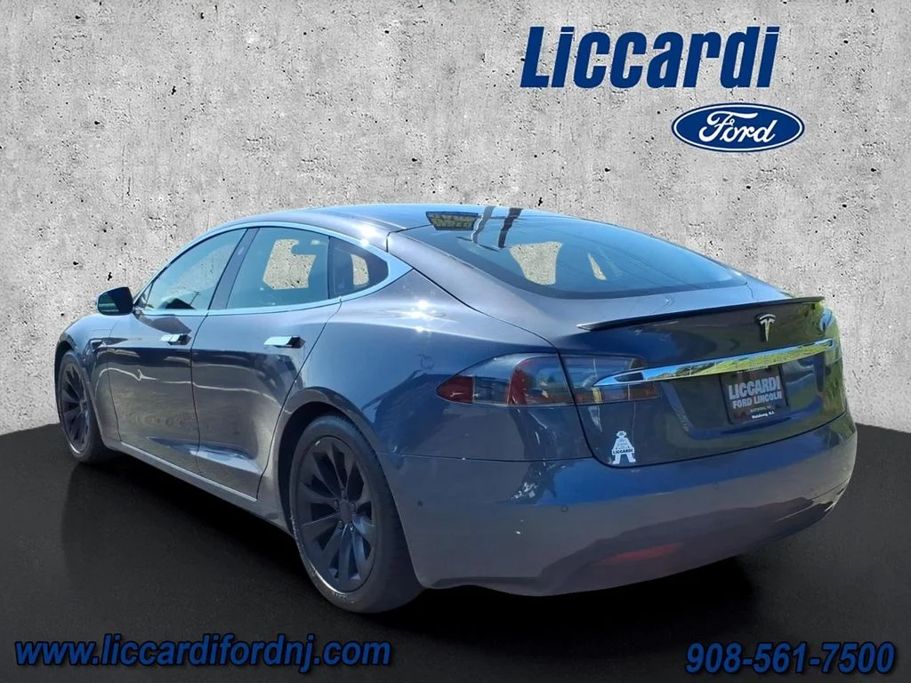 Used 2016 Silver Tesla P100D image 4