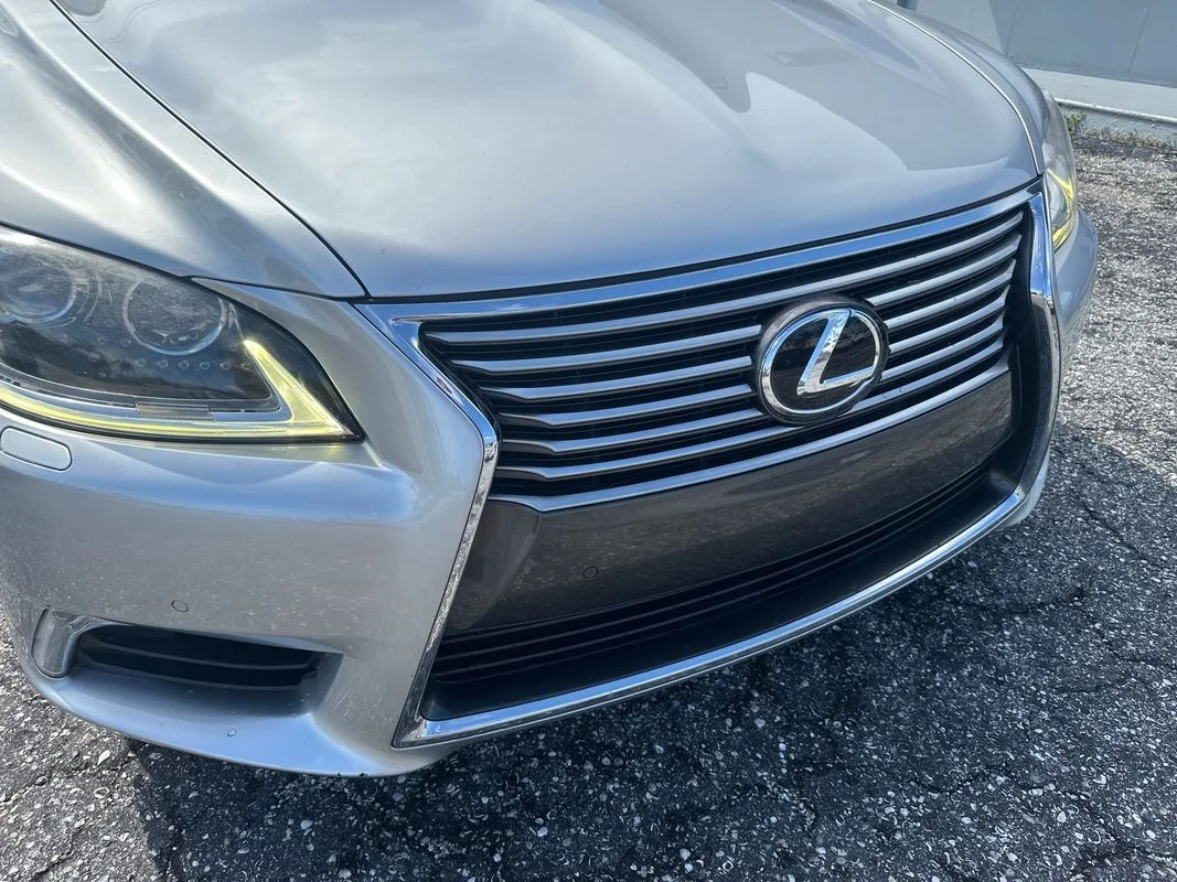 Used 2014  Lexus  image 11