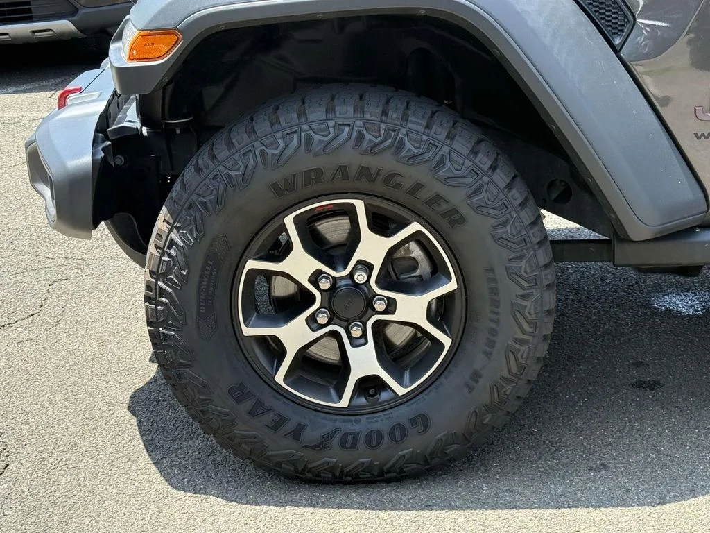 Used 2021 Gray Jeep Unlimited Rubicon image 11