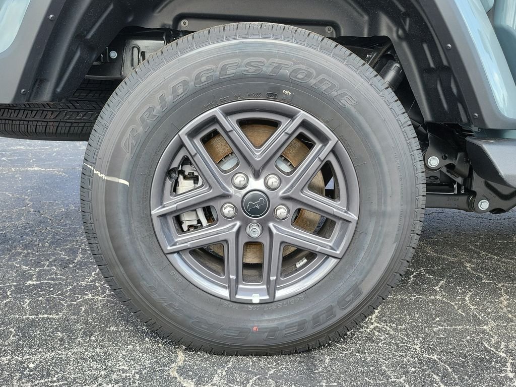 New 2026 Anvil Clearcoat Jeep Sport S image 4