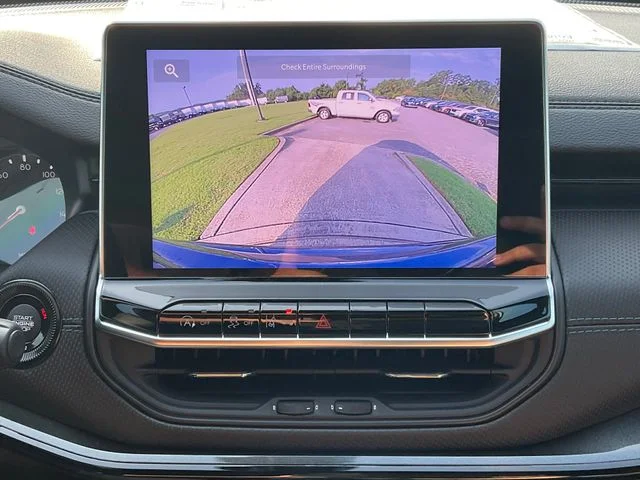 New 2026 Fathom Blue Pearl Coat Jeep Latitude image 17