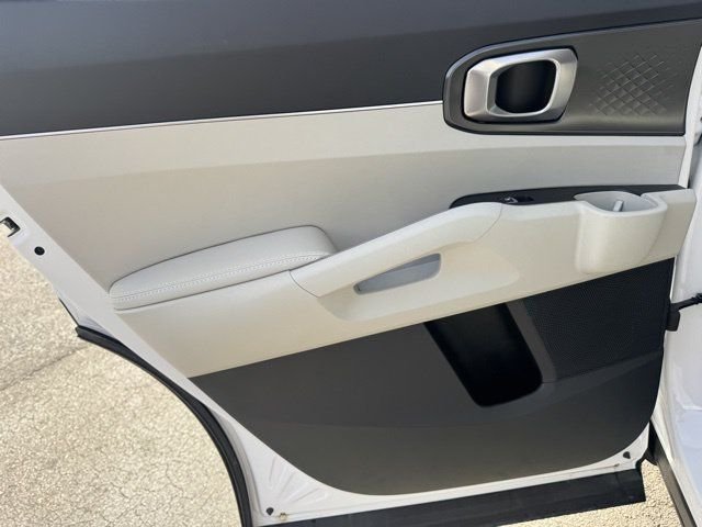 New 2026 Glacial White Pearl Kia S image 11