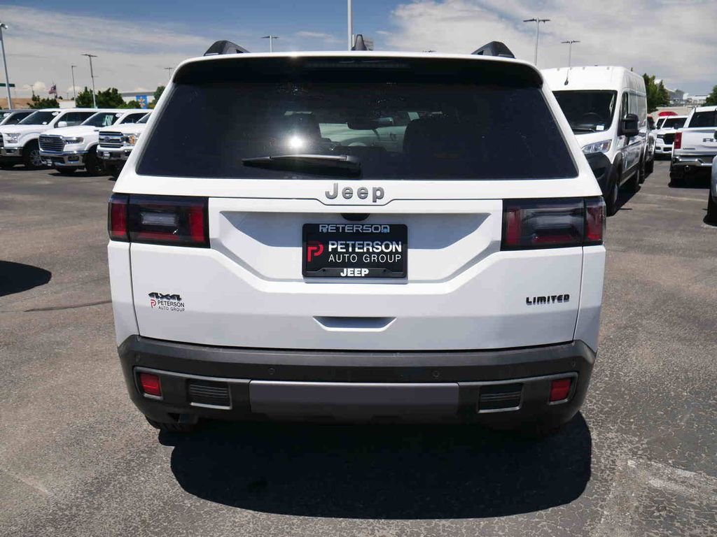 New 2026 Bright White Clear-Coat Exterior Paint Jeep Limited image 17