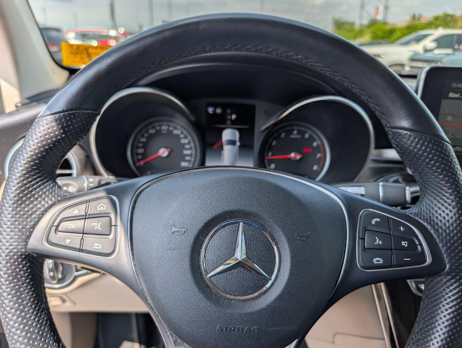 Used 2019 Lunar Blue Metallic Mercedes-Benz GLC 300 image 12