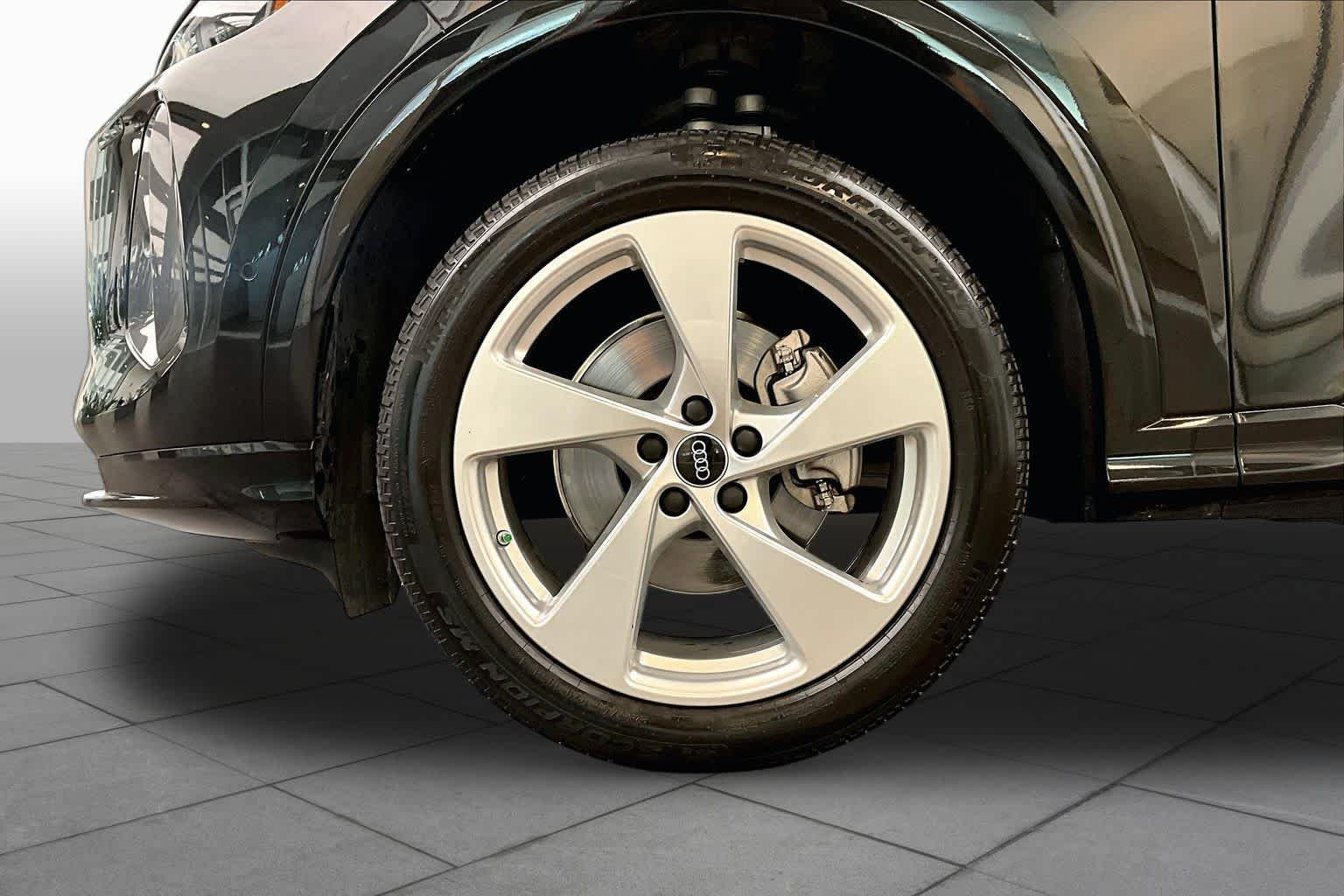 2025 Audi Q5 Premium Plus - Photo 11
