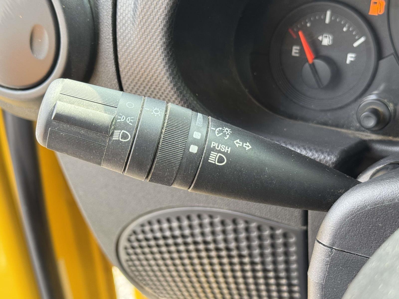 Used 2008 Detonator Yellow Jeep X image 7