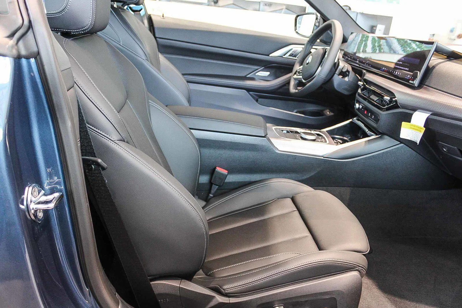 2025 BMW 4 Series 430i - Photo 16