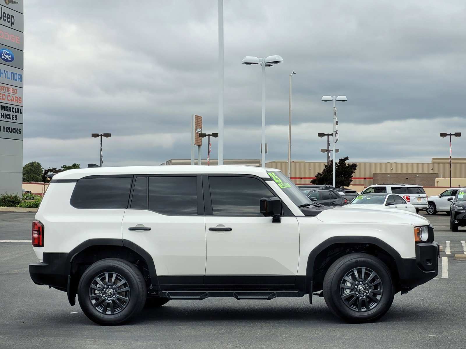 Certified Used 2025 White Toyota  image 3