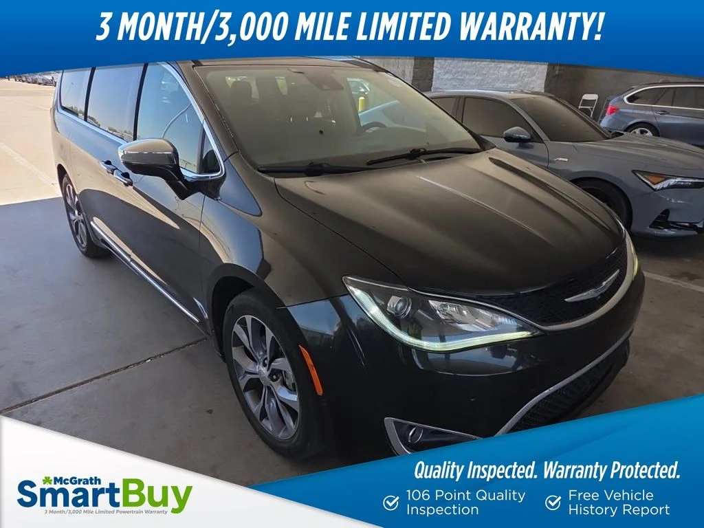 Used 2018 Black Chrysler Limited image 1