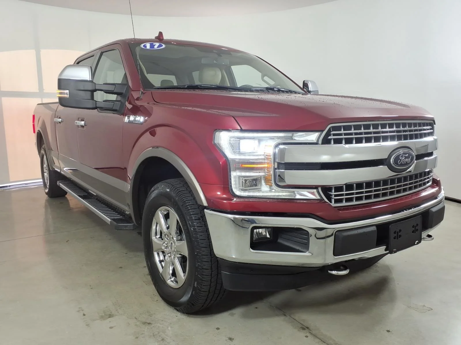 Used 2018 Ruby Red Metallic Tinted Clearcoat/Stone Gray Ford LARIAT image 20