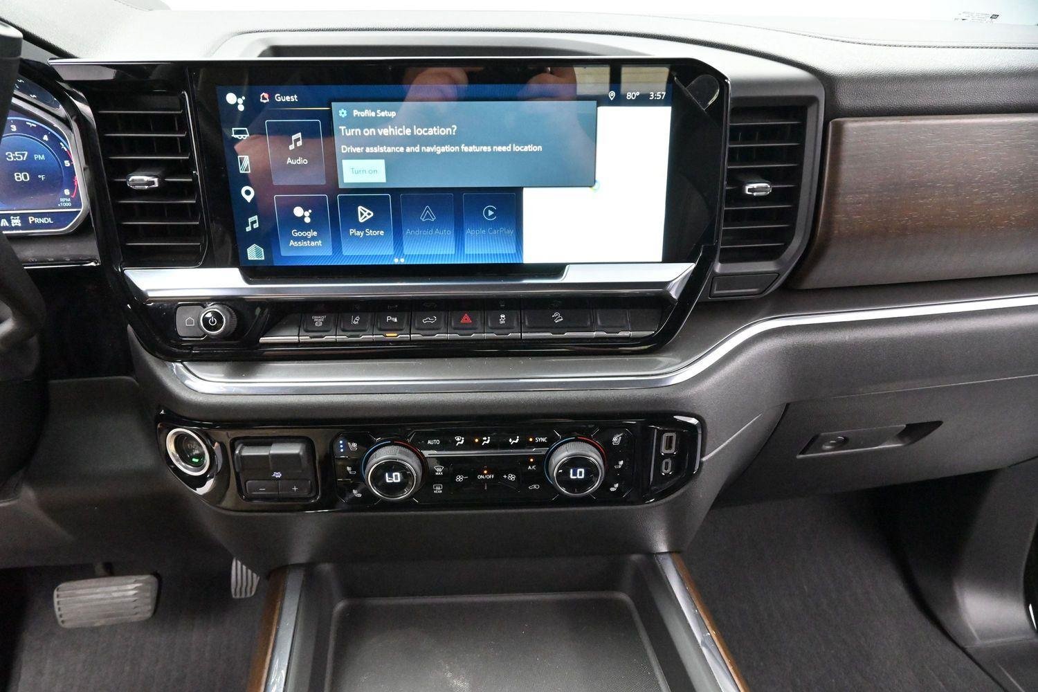 Used 2024 Black Chevrolet High Country image 22