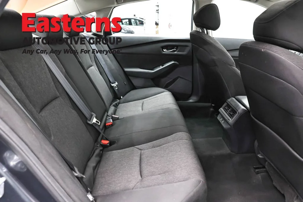Used 2025 Gray Honda SE image 22