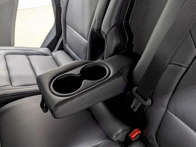 New 2026 Avalanche Gray Ford Outer Banks® image 46