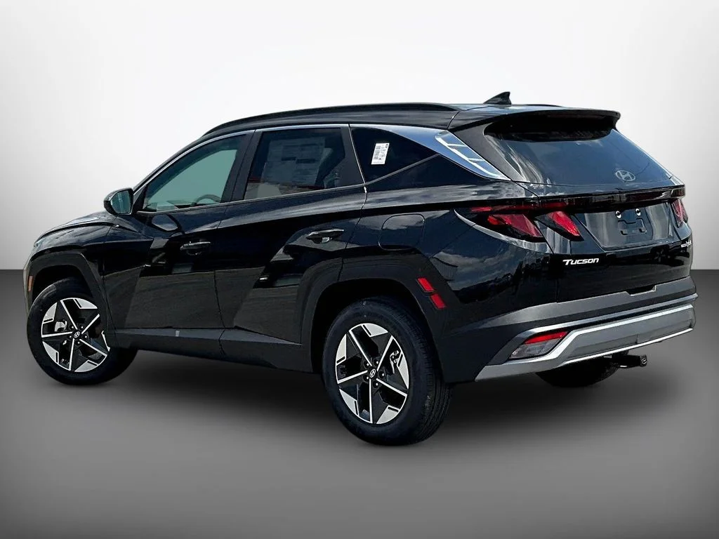 New 2026 Gray Hyundai SEL image 3