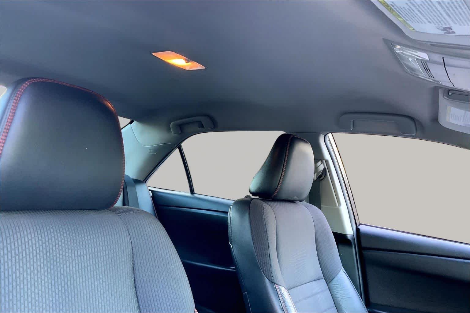 Used 2016 Celestial Silver Metallic Toyota SE image 13
