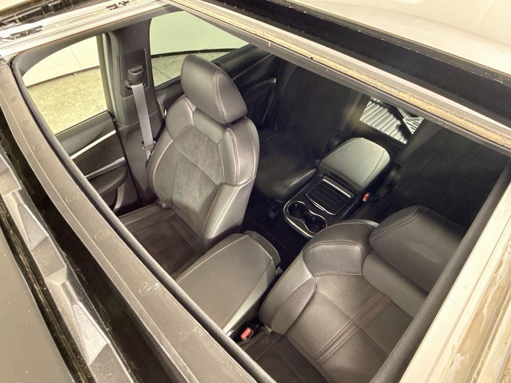 Used 2020 Valencia Red Pearl Acura PMC Edition image 3