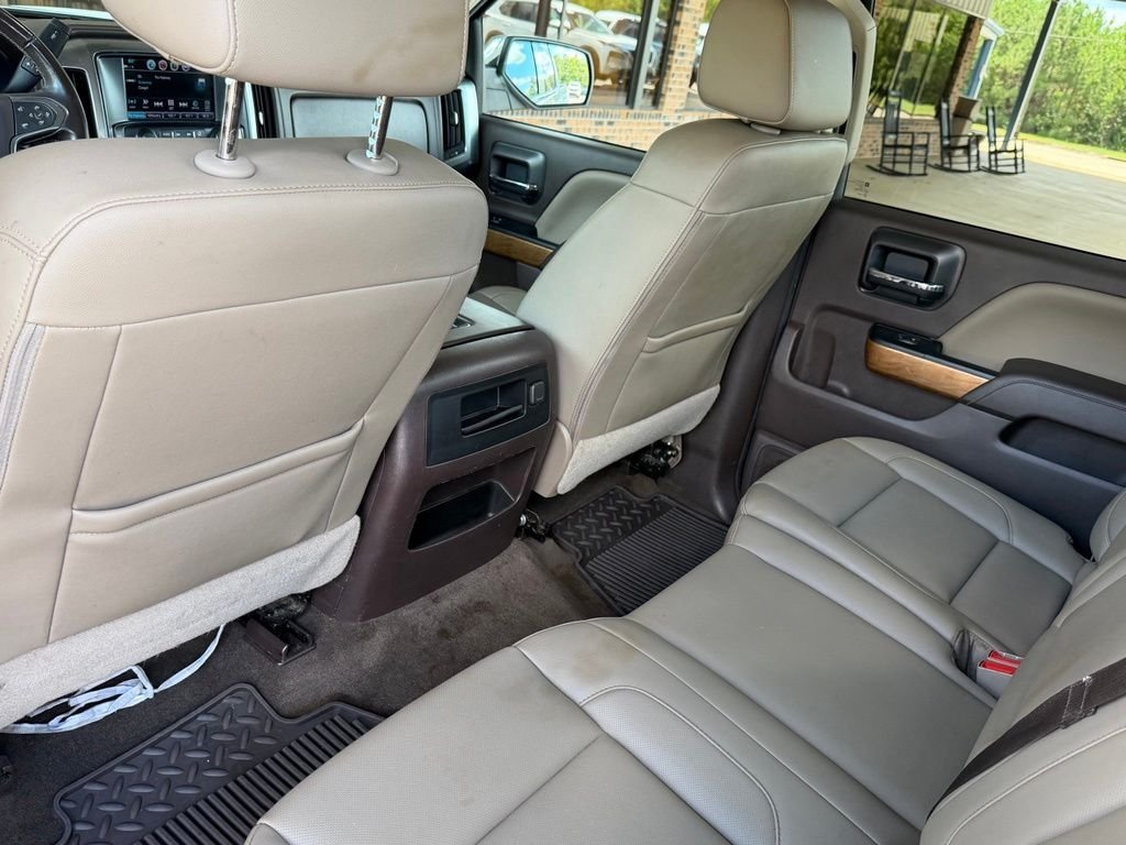 Used 2018 White Chevrolet LTZ image 12