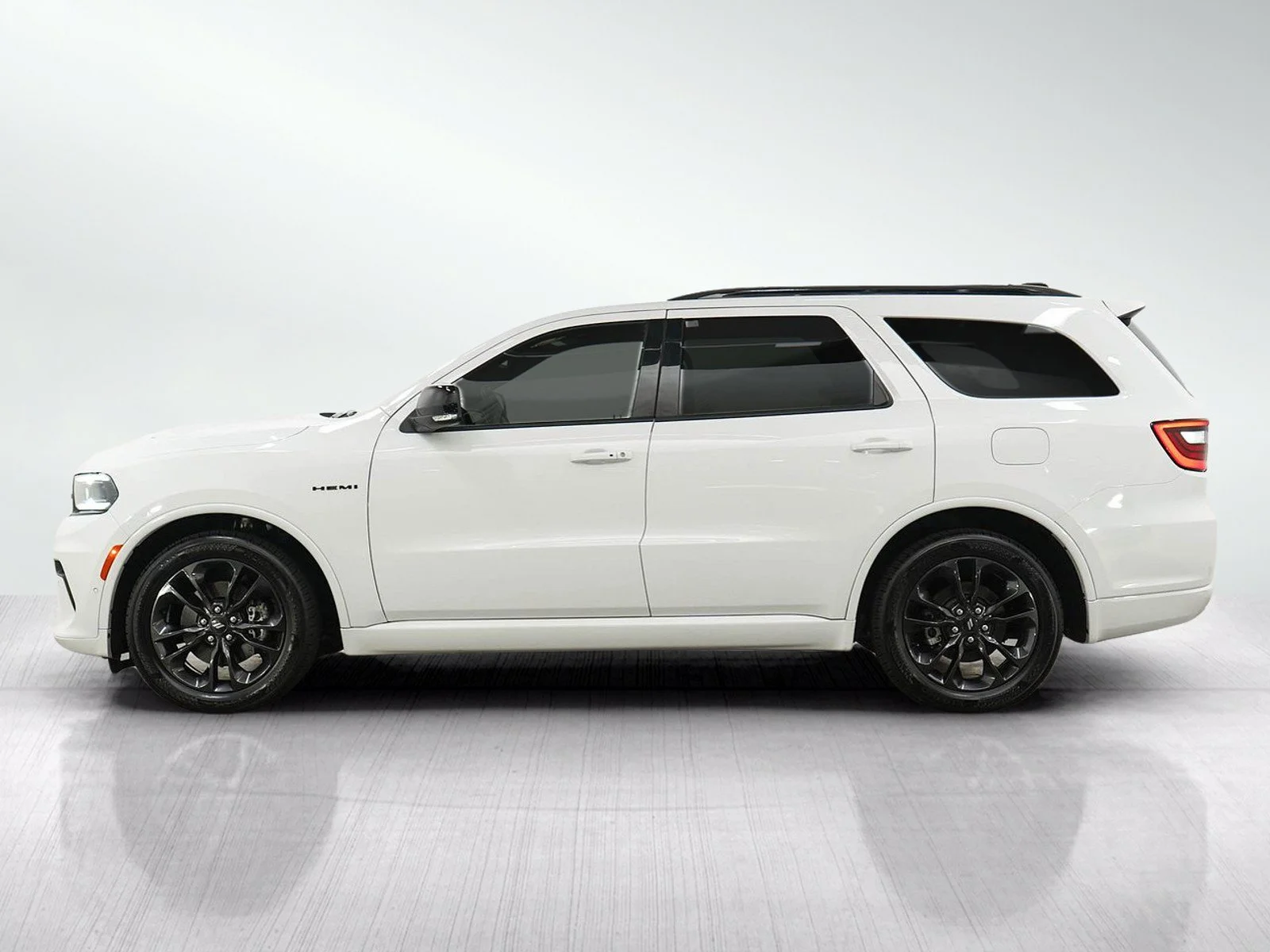 Used 2024 Dodge Durango R/T Plus with VIN 1C4SDJCT4RC172939 for sale in Burnsville, Minnesota