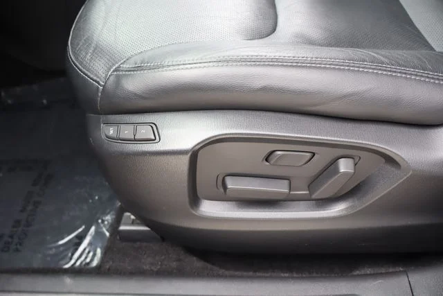 Used 2023 Jet Black Mazda Touring Plus image 11