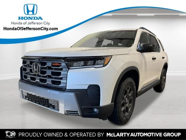 2026 Honda Pilot TrailSport AWD's photo