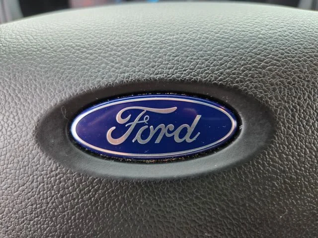 Used 2018 Red Ford XLT image 30