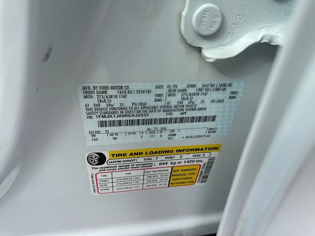 Used 2024 White Ford XLT image 40