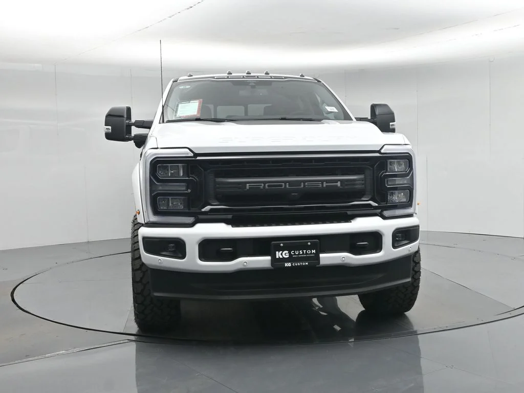 New 2026 Oxford White Ford Lariat image 59