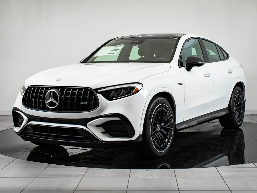 New 2026 Manufaktur Moonlight White Metallic Mercedes-Benz GLC 43 AMG® image 1