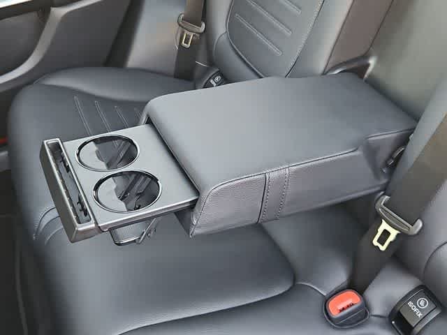 Used 2026 Black Mercedes-Benz GLC 300 image 43