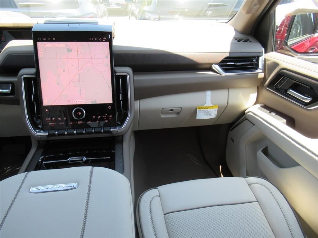 2026 GMC Yukon Denali - Photo 14