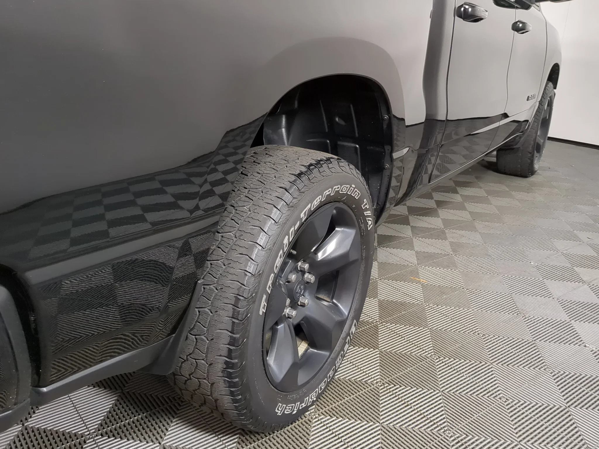 Used 2019 Black Ram Big Horn/Lone Star image 9