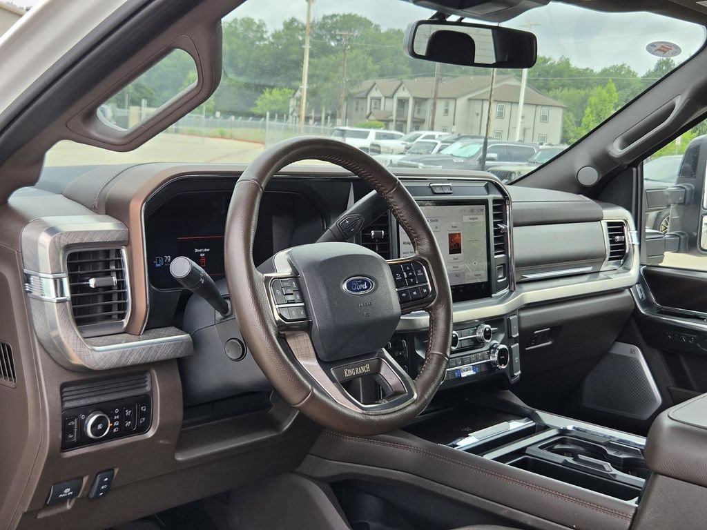 Used 2025 Brown Ford King Ranch image 16