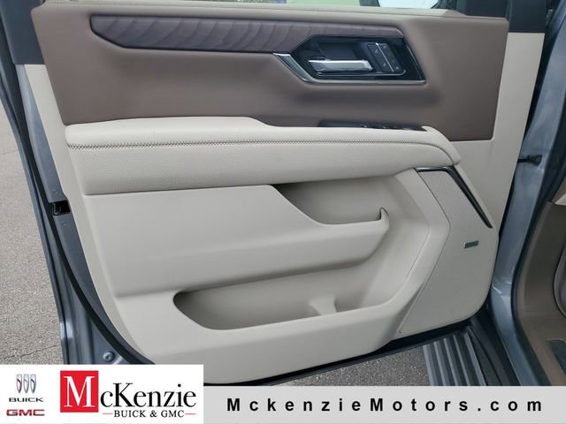 2026 GMC Yukon XL Denali - Photo 8