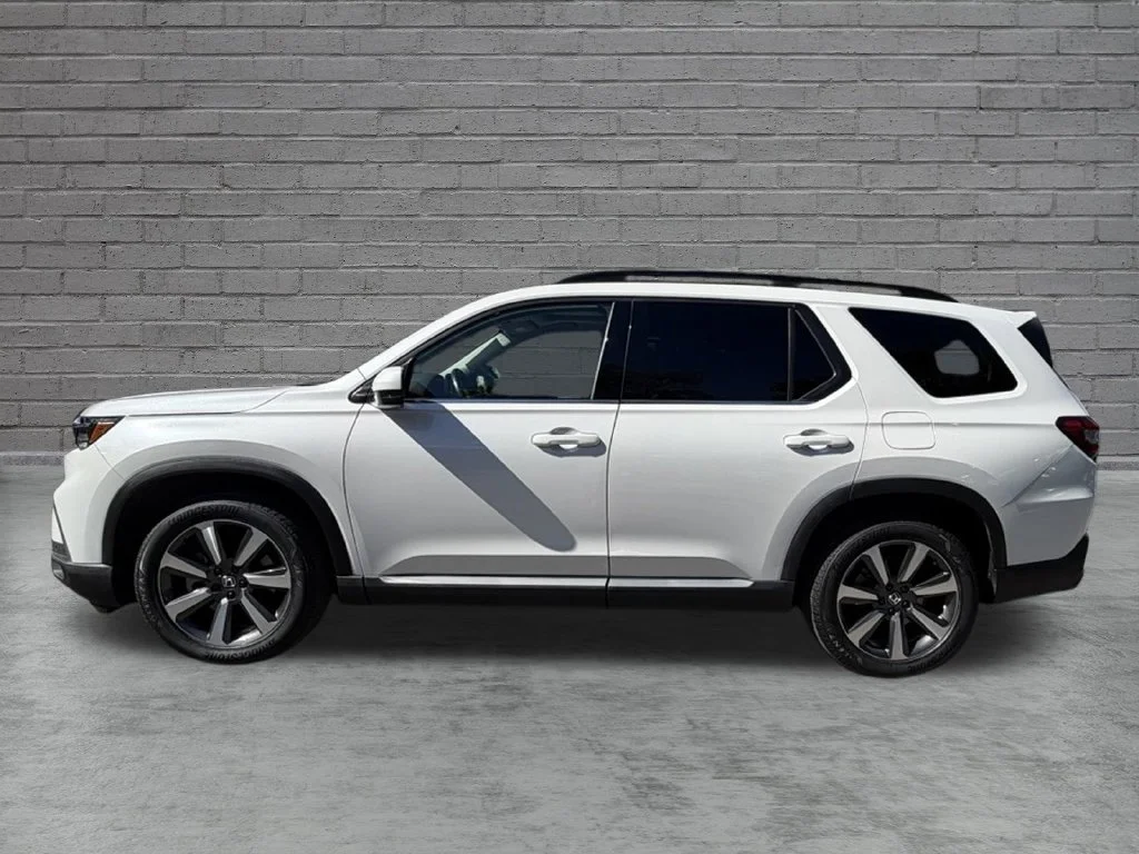 2023 Honda Pilot Touring - Photo 9