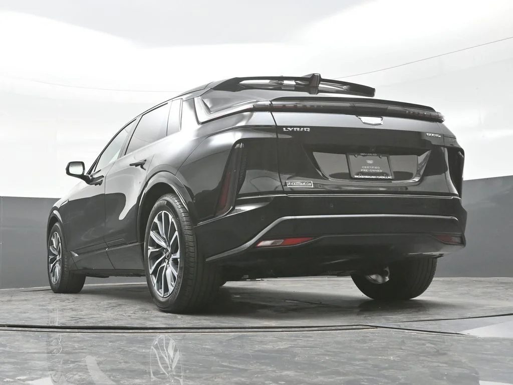 Used 2024 Black Cadillac Sport image 27