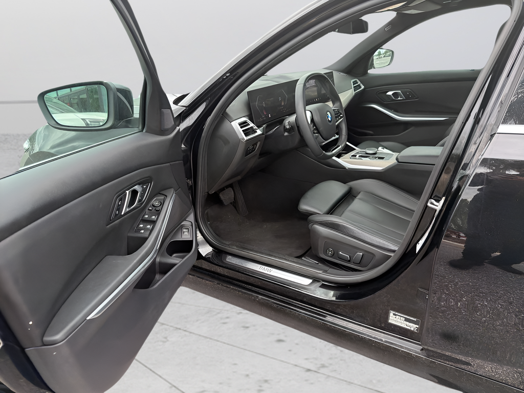 Used 2025 Black BMW 330i image 13