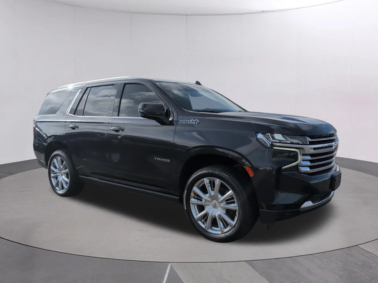 Used 2022 Dark Ash Metallic Chevrolet High Country image 7