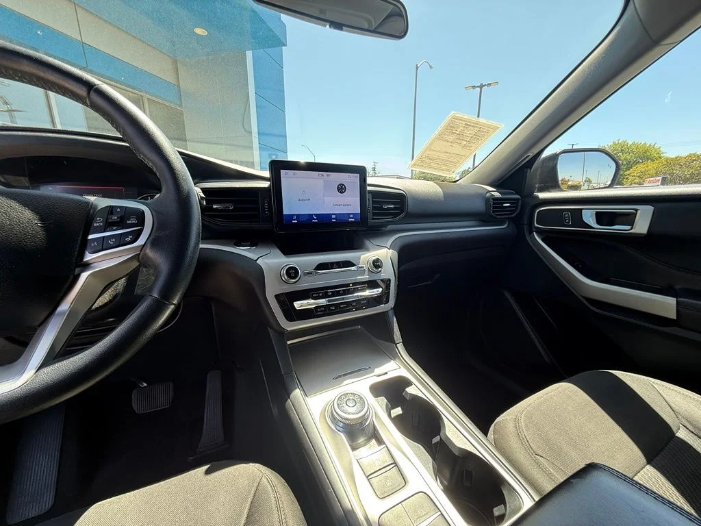 Used 2023 Gray Ford XLT image 23