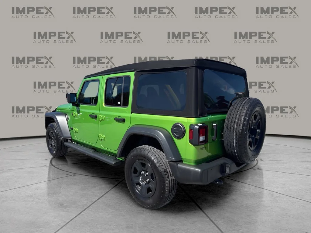 Used 2025 Green Jeep Sport image 3