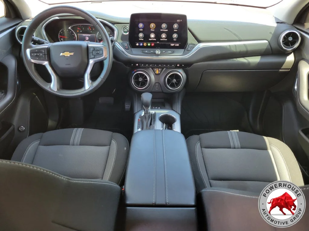 Used 2024 White Chevrolet LT image 19