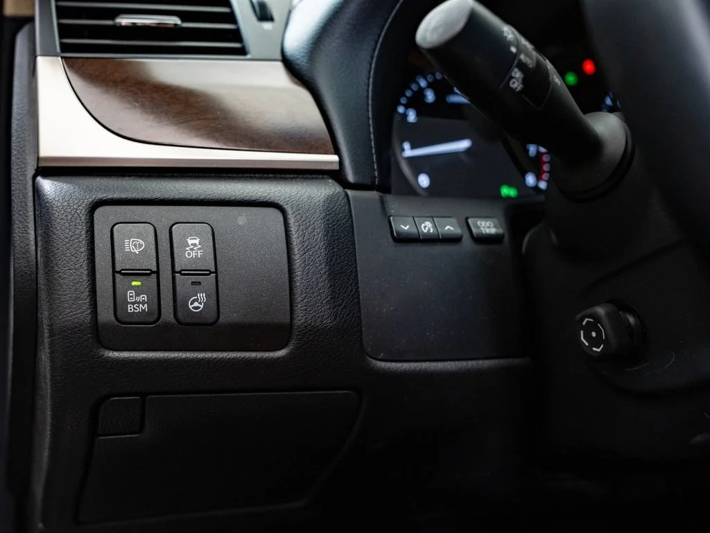 Used 2013 Obsidian Lexus 350 image 40