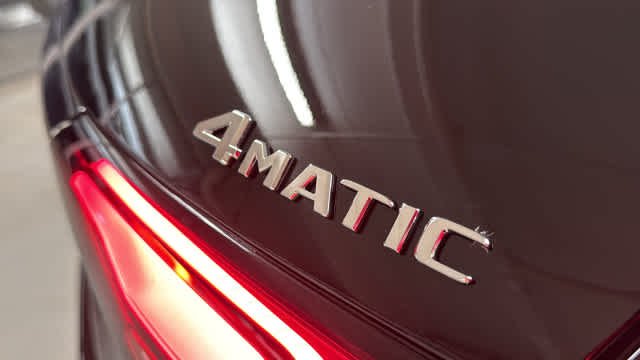 Certified Used 2026 Black Mercedes-Benz GLC 300 image 10