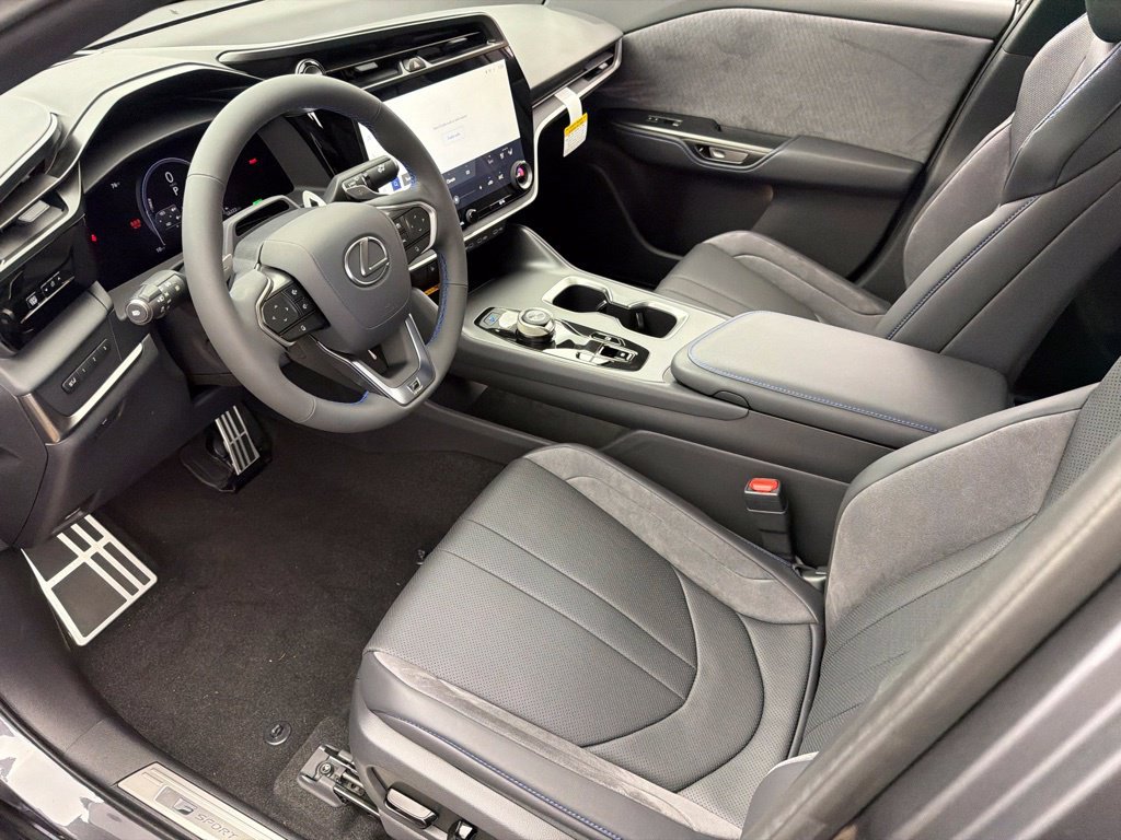 New 2026 Cloudburst Gray and Black Onyx Lexus  550e F SPORT AWD image 10