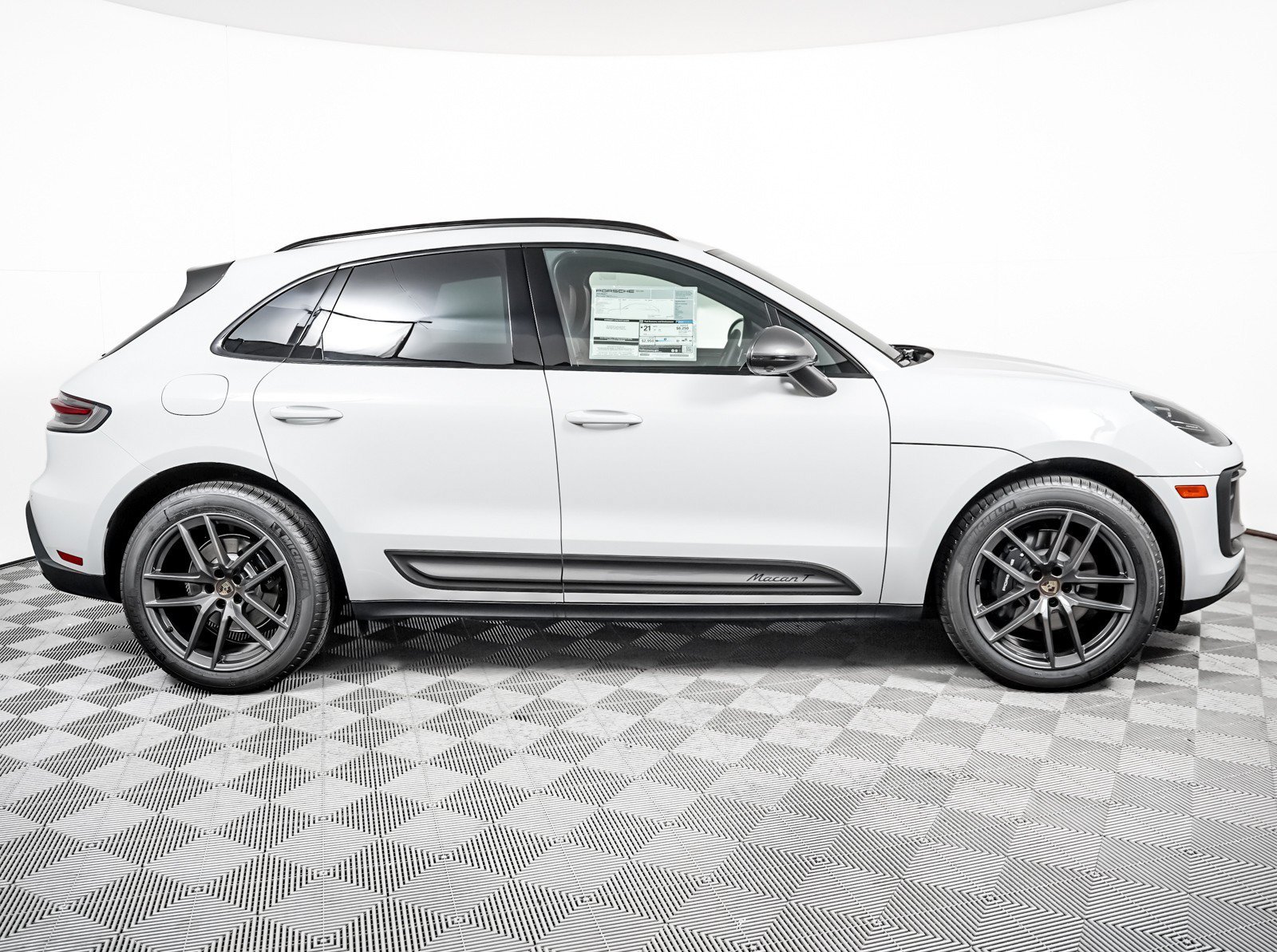 New 2026 White Porsche T image 9