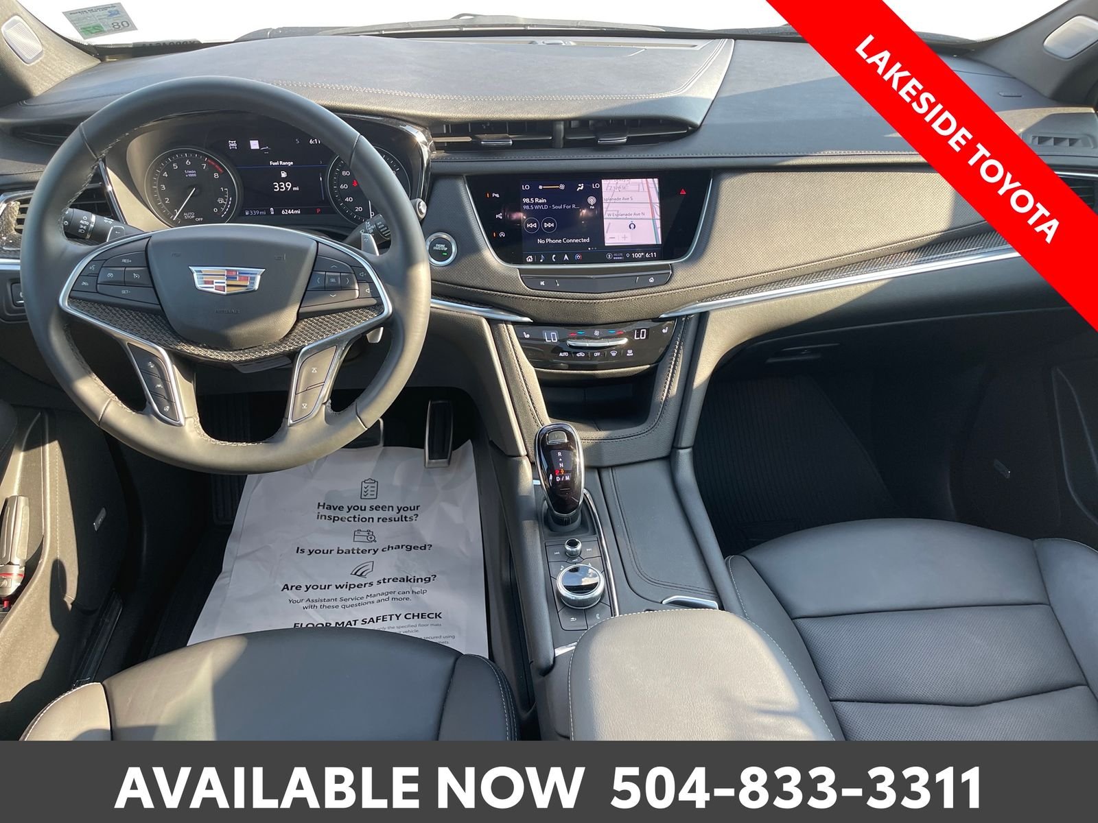 Used 2025 White Cadillac Sport image 22