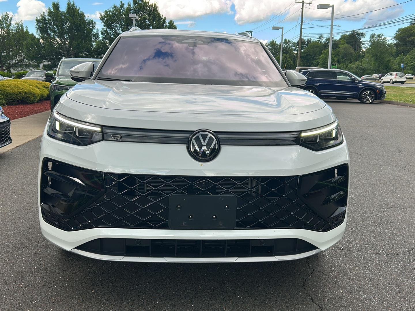 Certified Used 2025  Volkswagen  image 6