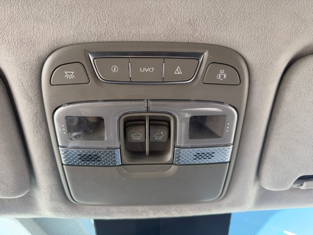 Used 2020 Gray Kia SX image 27