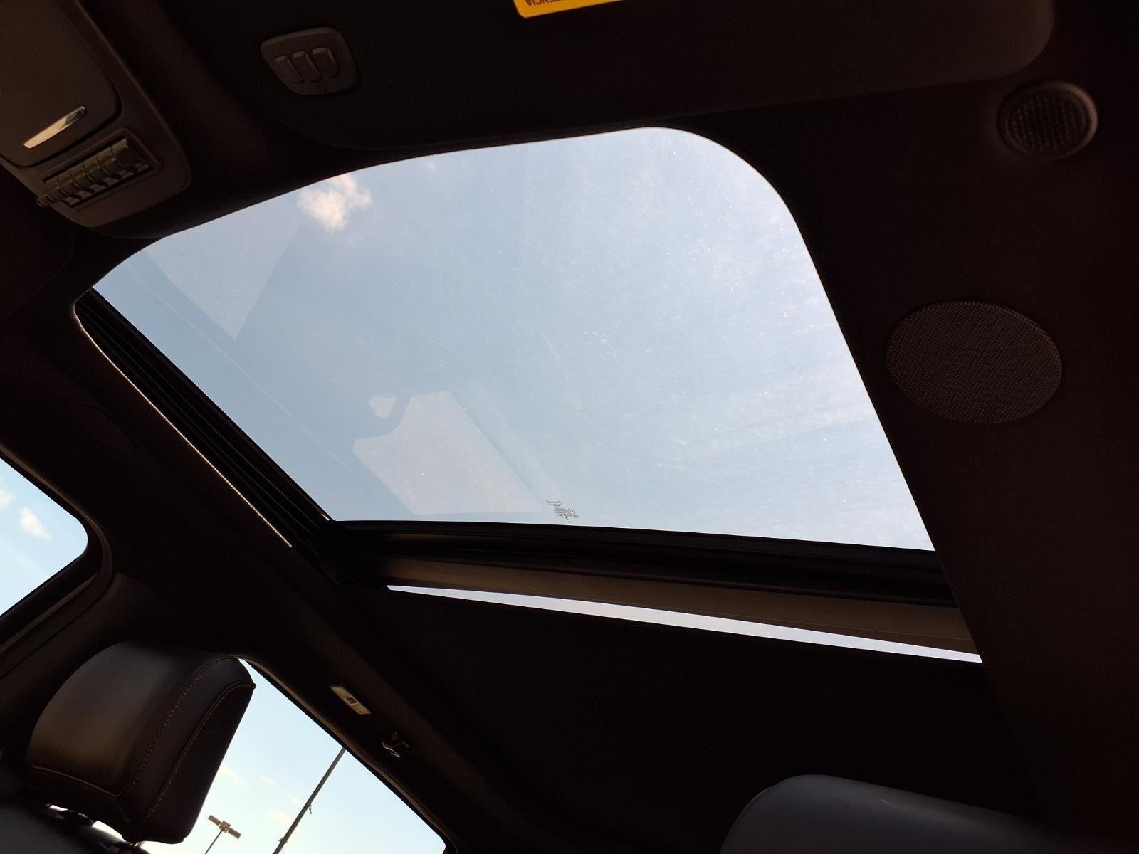 Used 2025 Gray Ford Tremor image 9