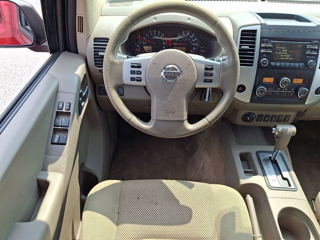 Used 2014 Red Nissan SV image 12